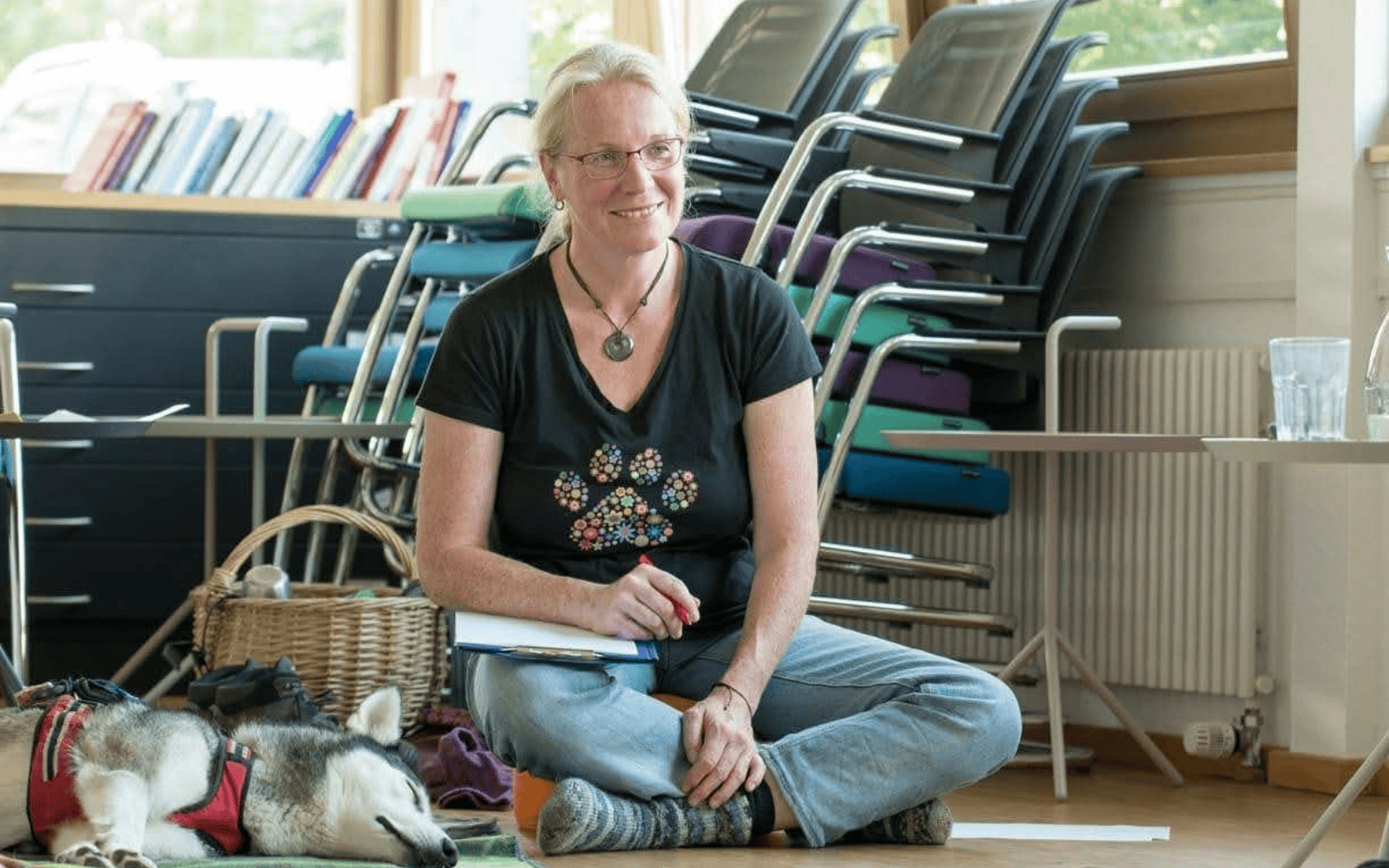 Permission to Pause What One Dog Taught Biggi Junge About Mindfulness Acceptance and Wellbeing